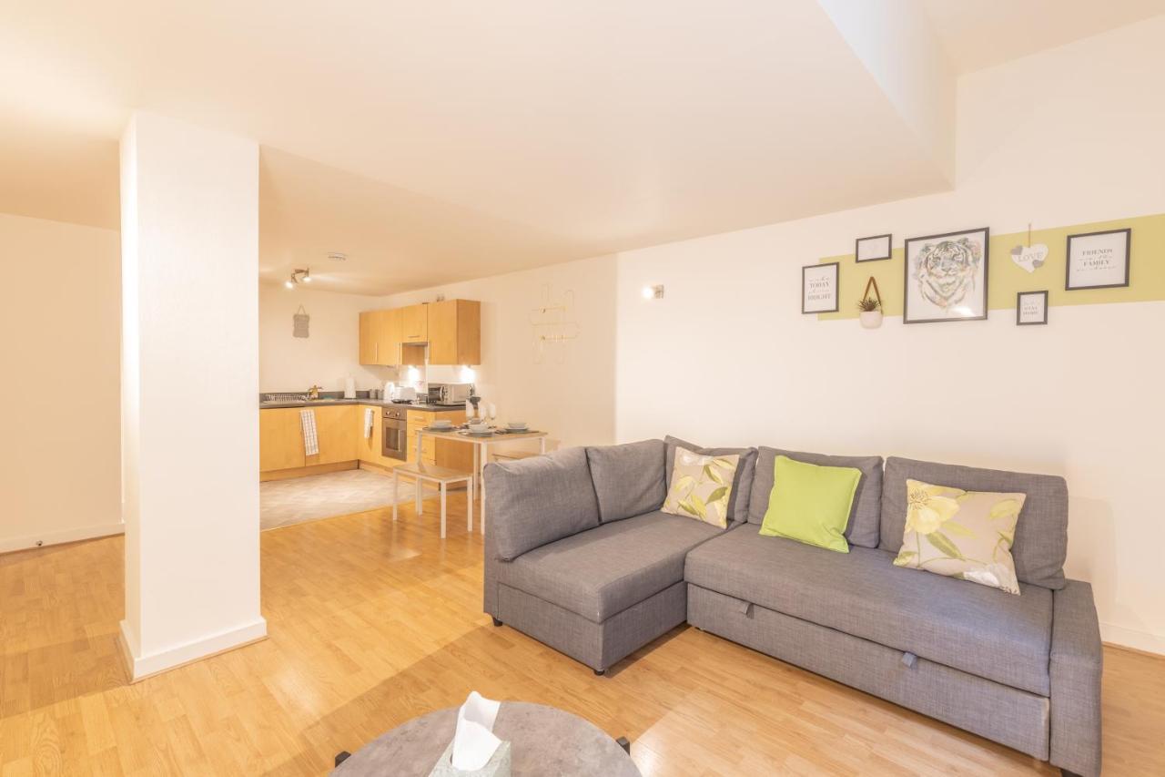 Luxury, 2 Bedroom, 2 Bathroom In Centre Apartment Leicester