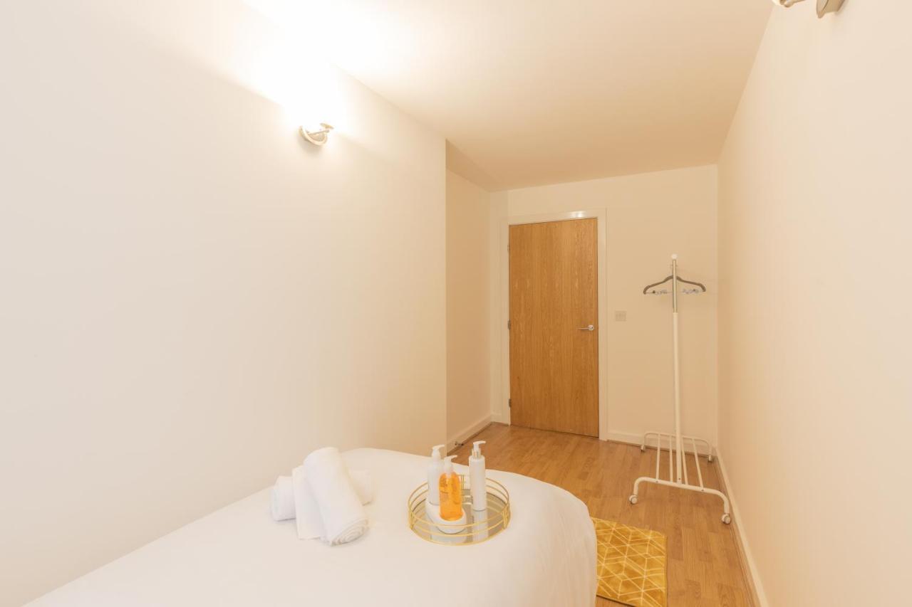 Apartment Luxury, 2 Bedroom, 2 Bathroom In Centre