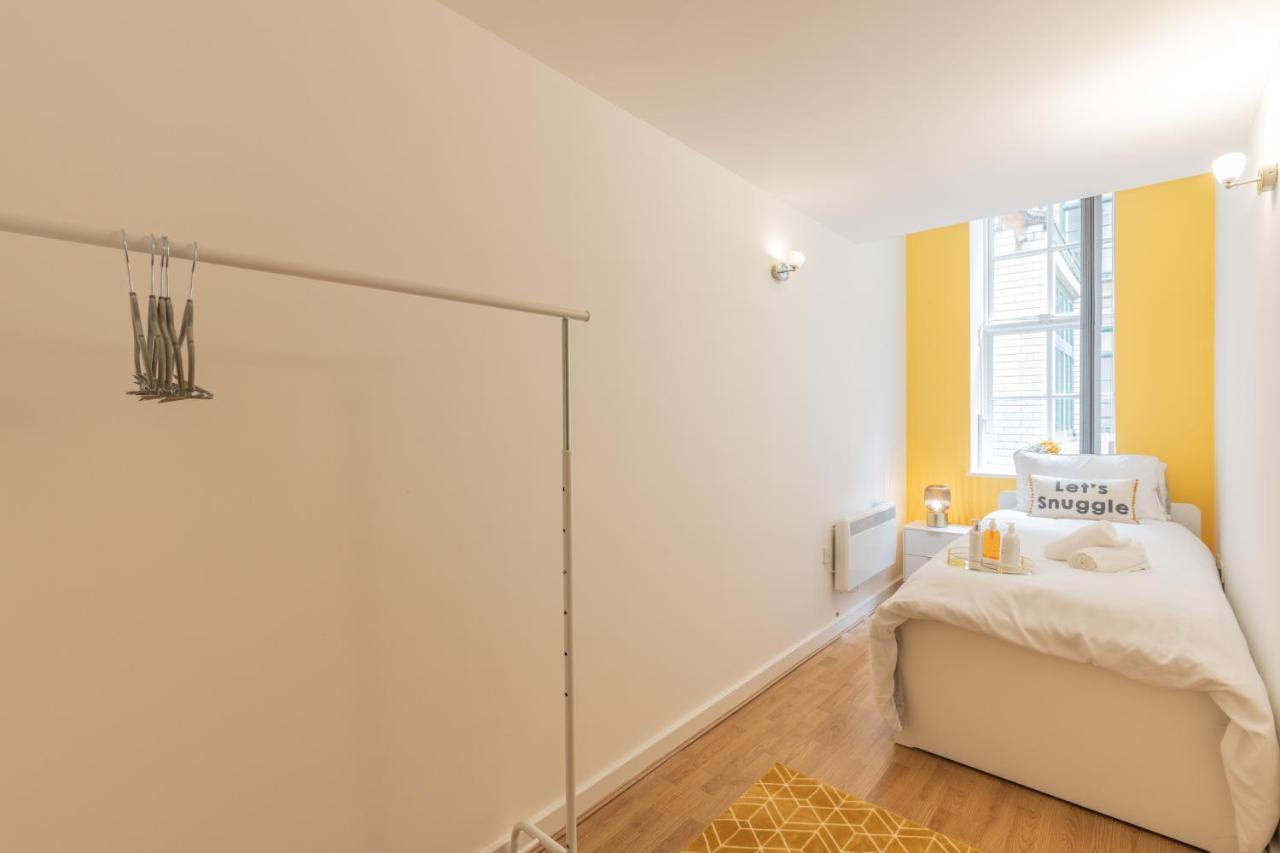 Luxury, 2 Bedroom, 2 Bathroom In Centre Leicester