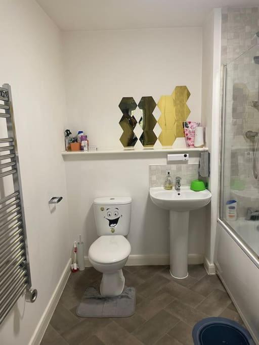 Lovely 1 Bedroom In Apartamento