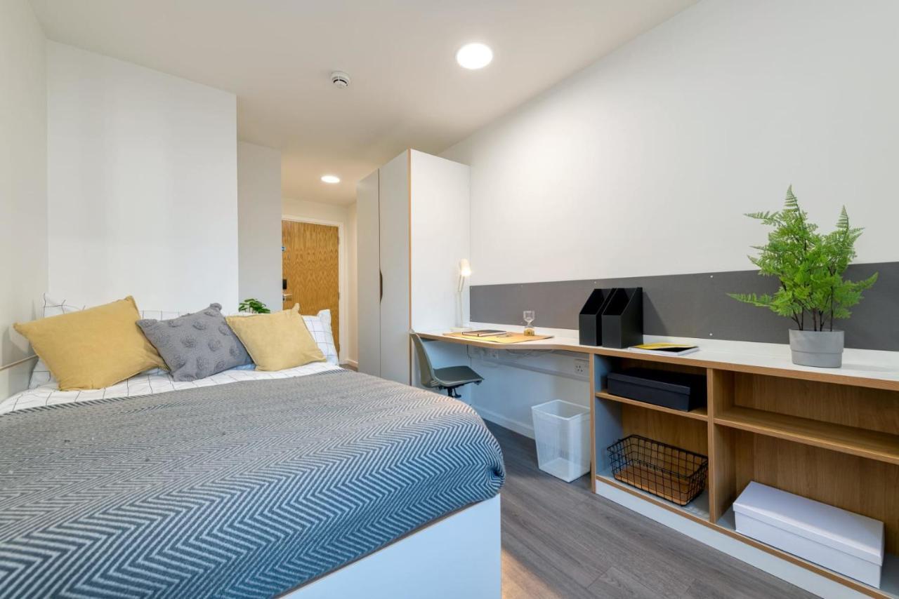 Apartment For Students Only Private Bedrooms With Shared Kitchen At Merlin Heights In The Heart Of *