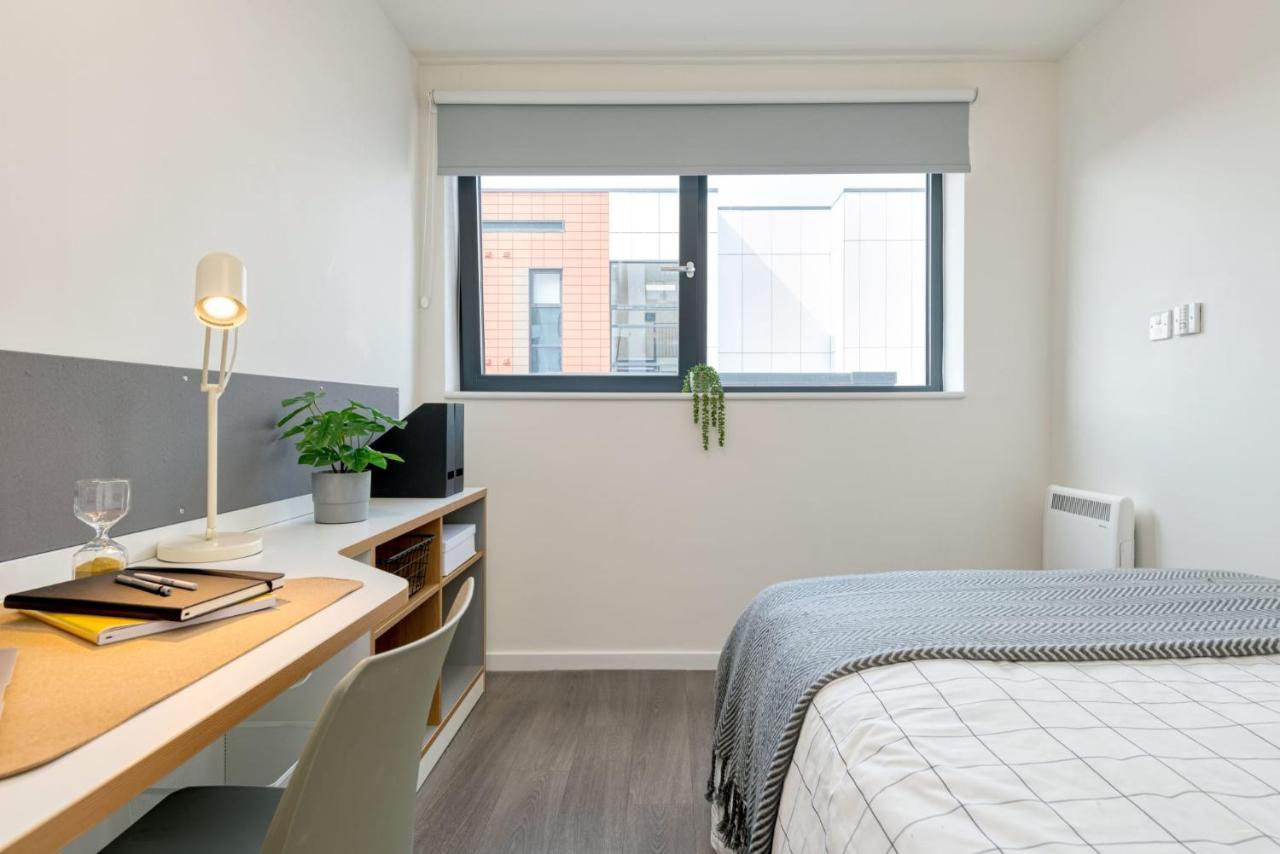 Apartment For Students Only Private Bedrooms With Shared Kitchen At Merlin Heights In The Heart Of *