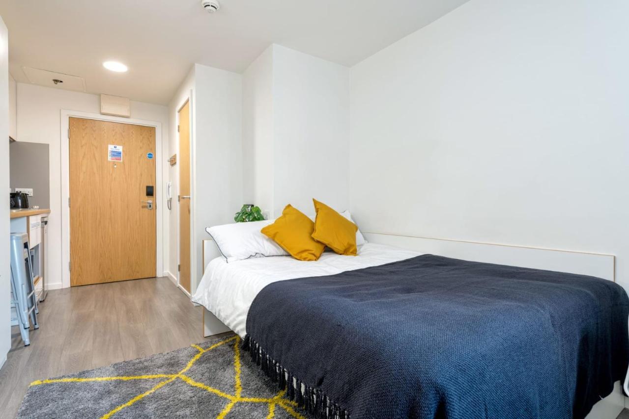 Apartment For Students Only Private Bedrooms With Shared Kitchen At Merlin Heights In The Heart Of