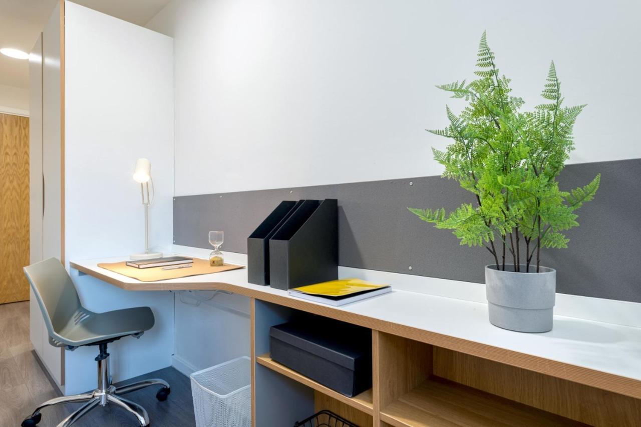 For Students Only Private Bedrooms With Shared Kitchen At Merlin Heights In The Heart Of *
