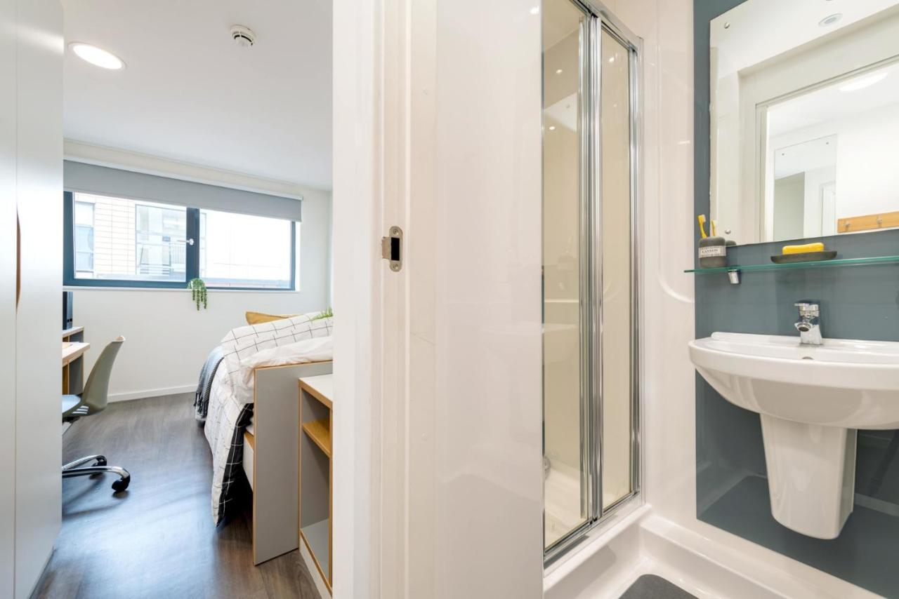 For Students Only Private Bedrooms With Shared Kitchen At Merlin Heights In The Heart Of Apartment Leicester
