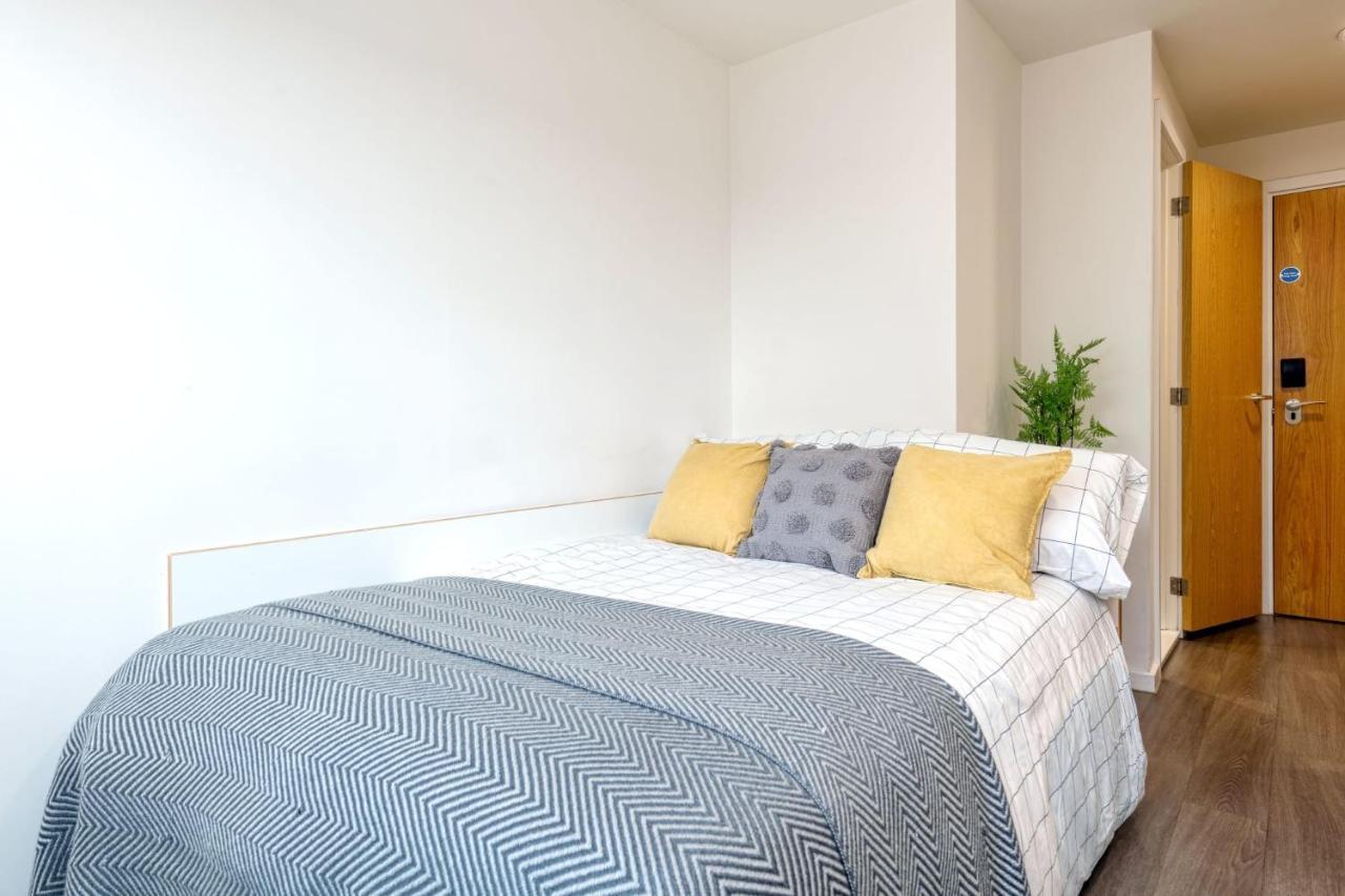 For Students Only Private Bedrooms With Shared Kitchen At Merlin Heights In The Heart Of Leicester