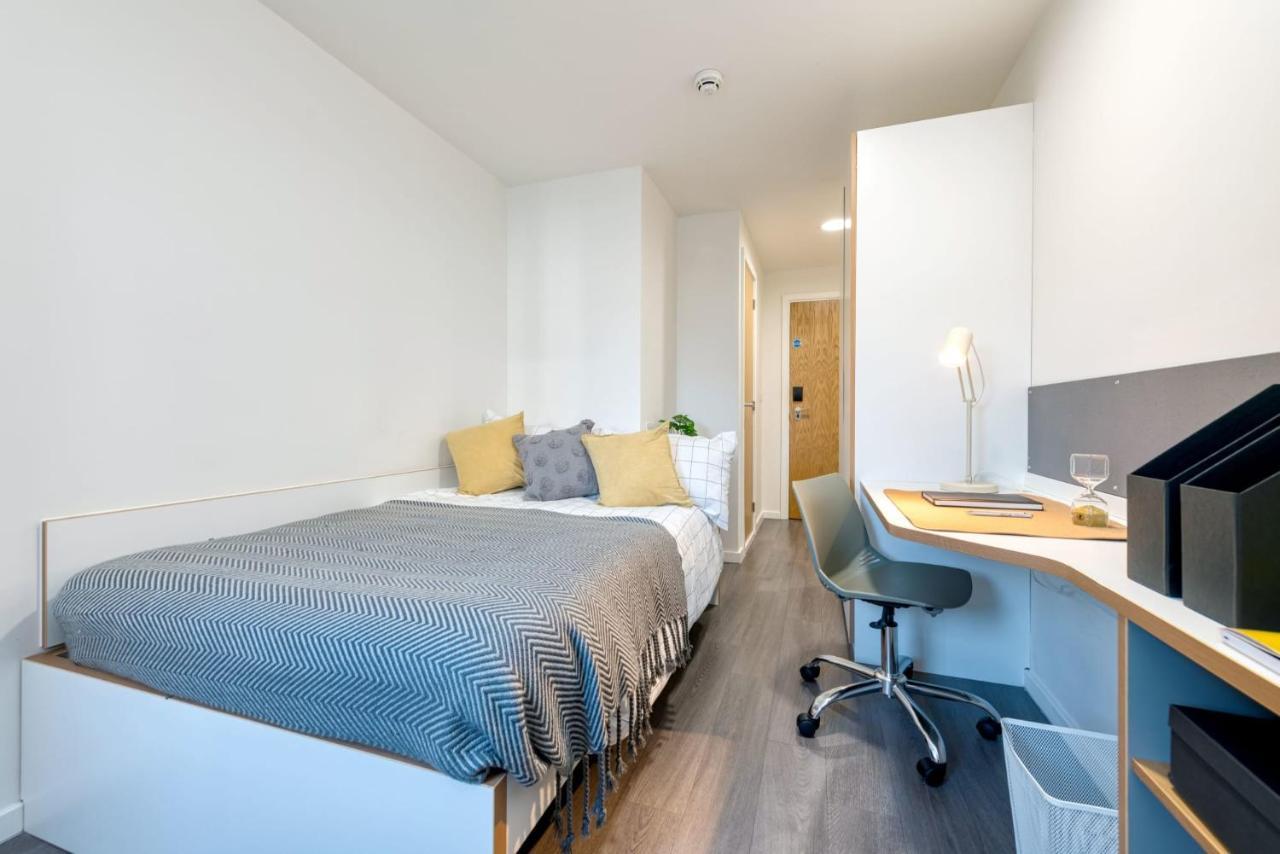 For Students Only Private Bedrooms With Shared Kitchen At Merlin Heights In The Heart Of * Leicester