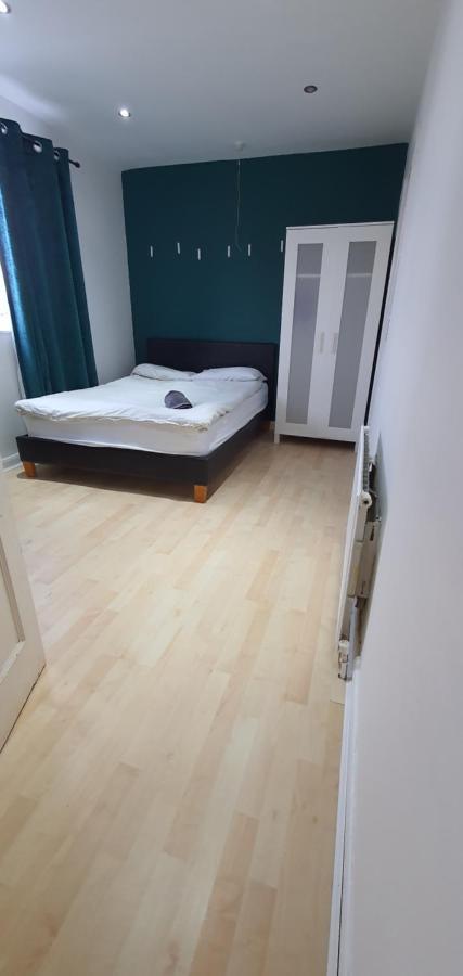 Glenfield Park House Apartment