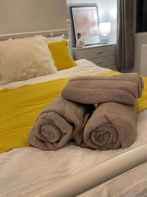 Beautiful, 1 Bedroom Renovated Holiday home