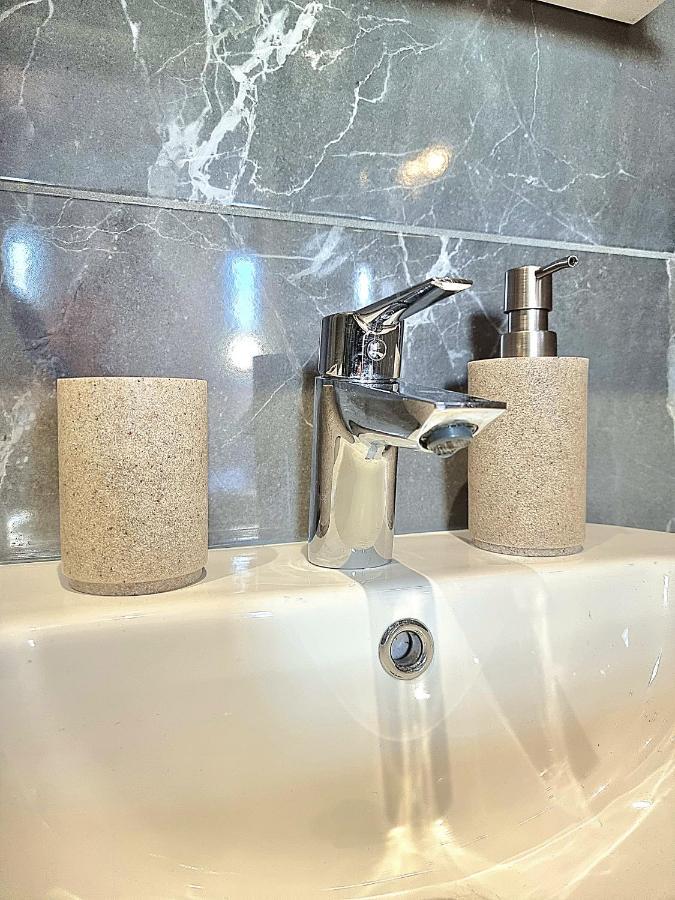 Modern Apt Near Train Station And Ideal For Long Stays * Leicester
