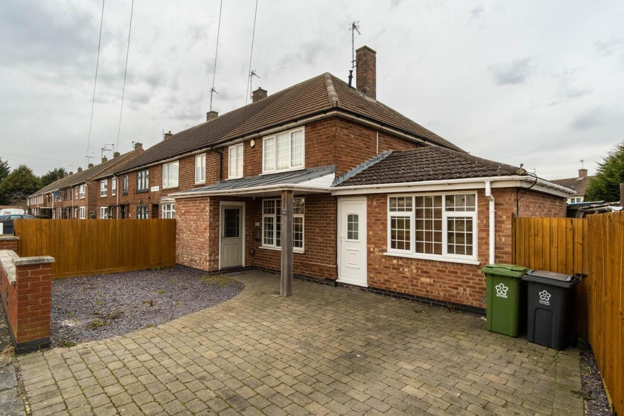 Flamingo Retreat * Leicester
