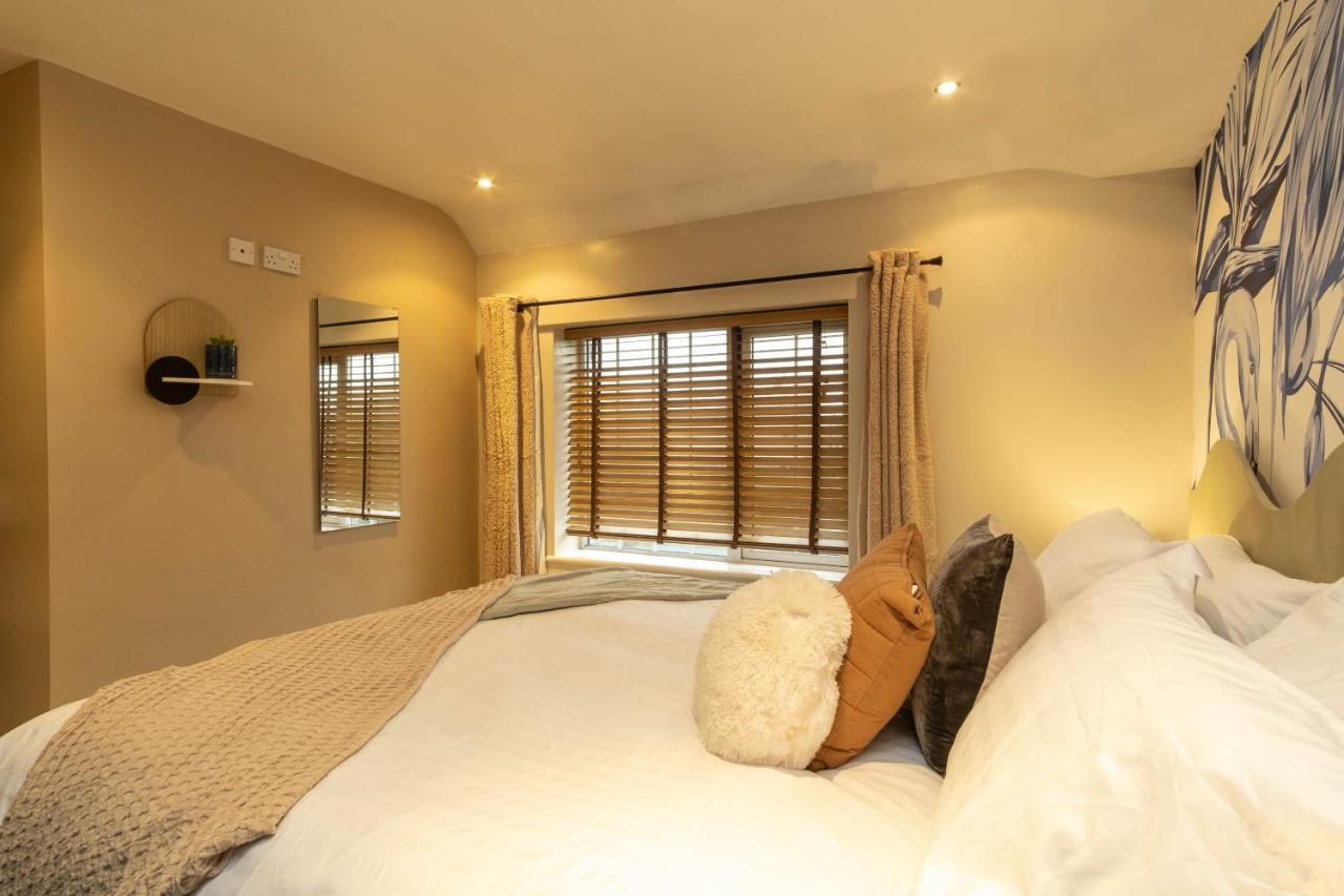 Flamingo Retreat Leicester
