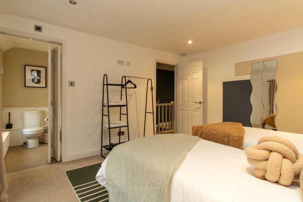 Flamingo Retreat * Leicester