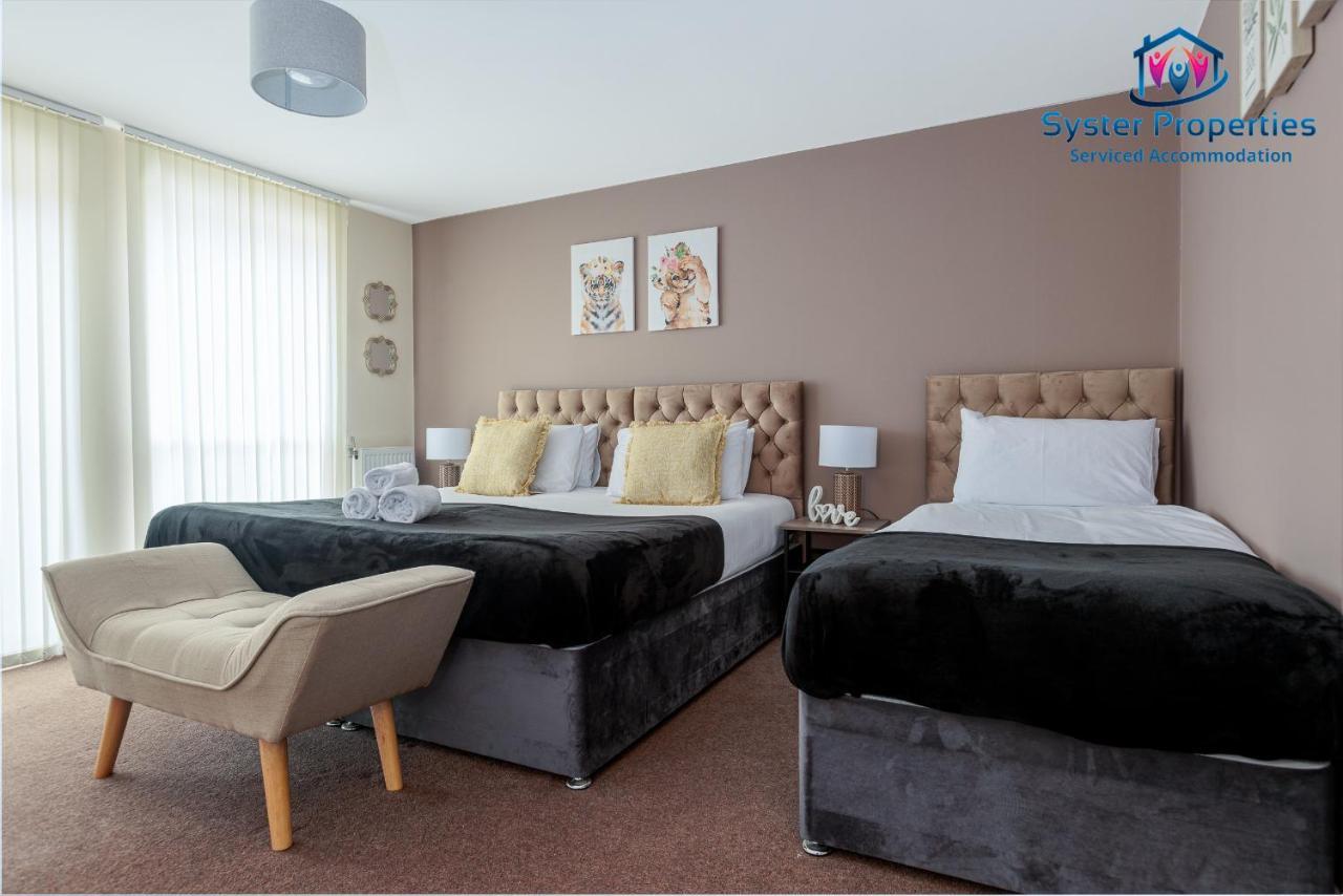 Casa de férias Syster Serviced 5 Bedroom House Glen View
