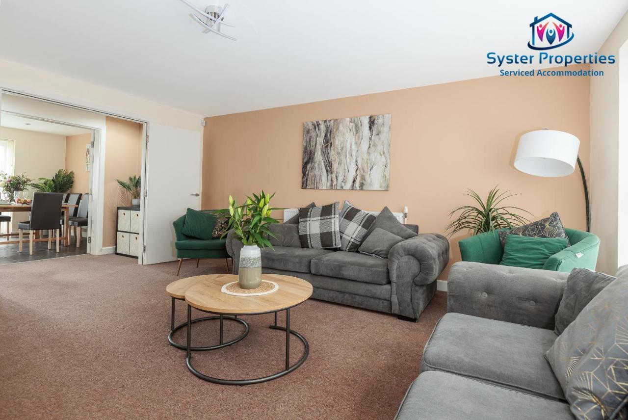 Syster Serviced 5 Bedroom House Glen View Casa de férias *