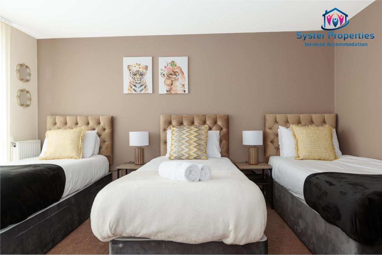 Syster Serviced 5 Bedroom House Glen View