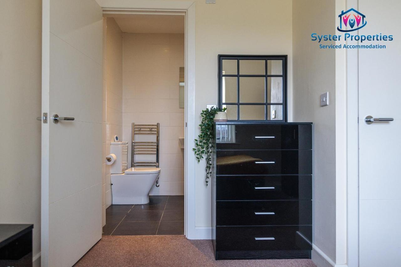 Casa de férias Syster Serviced 5 Bedroom House Glen View Leicester