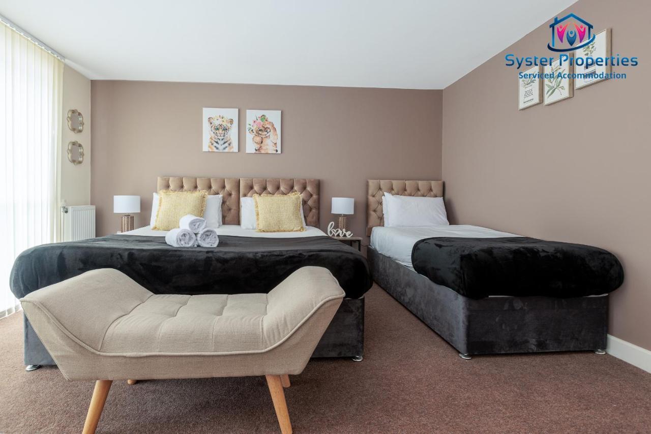 Syster Serviced 5 Bedroom House Glen View *