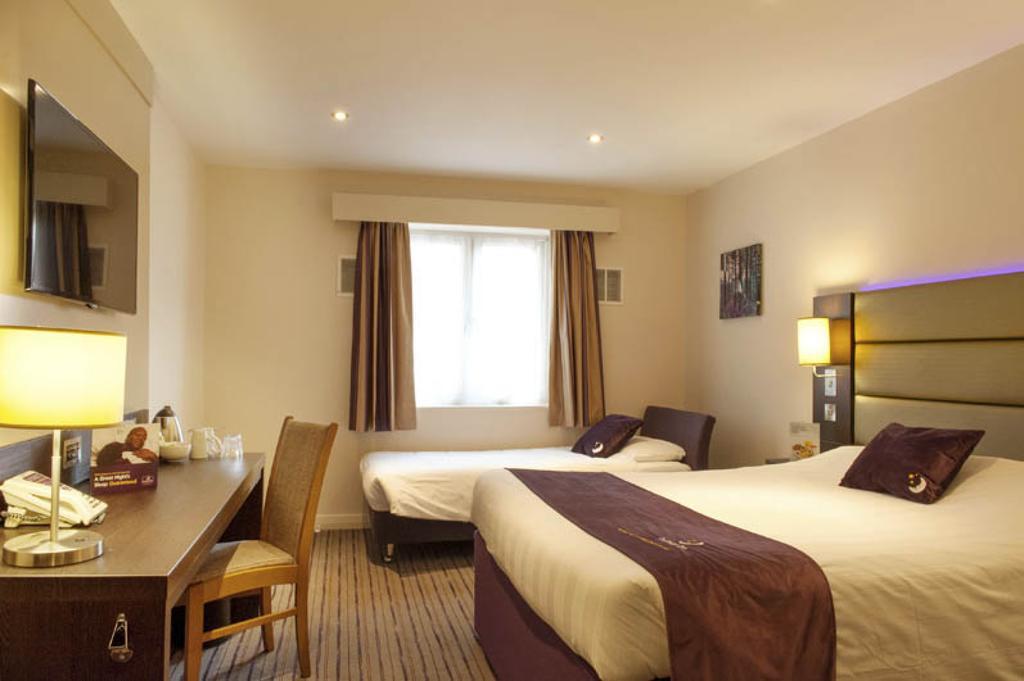 Premier - Braunstone Hotel 3*