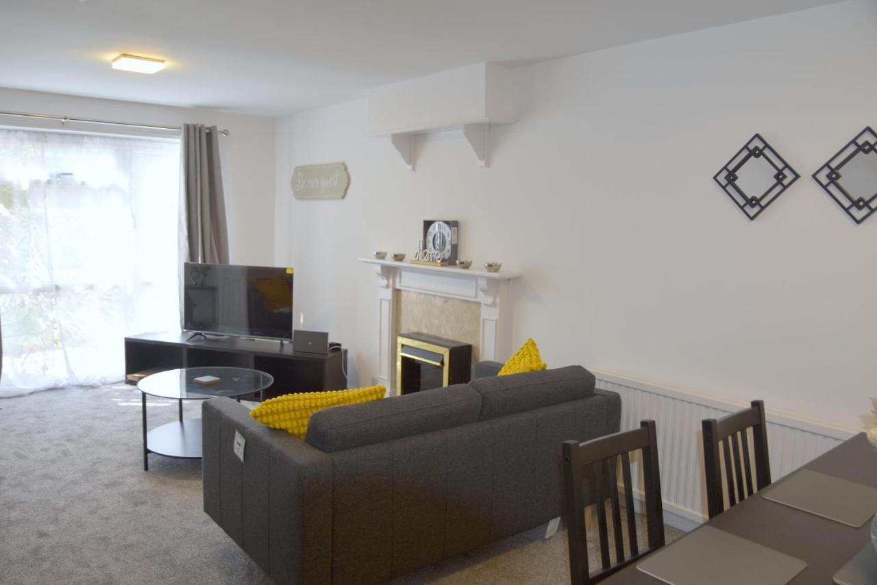 Lindrick Villa- 3bd Bunglow , Free Parking- Long Leicester