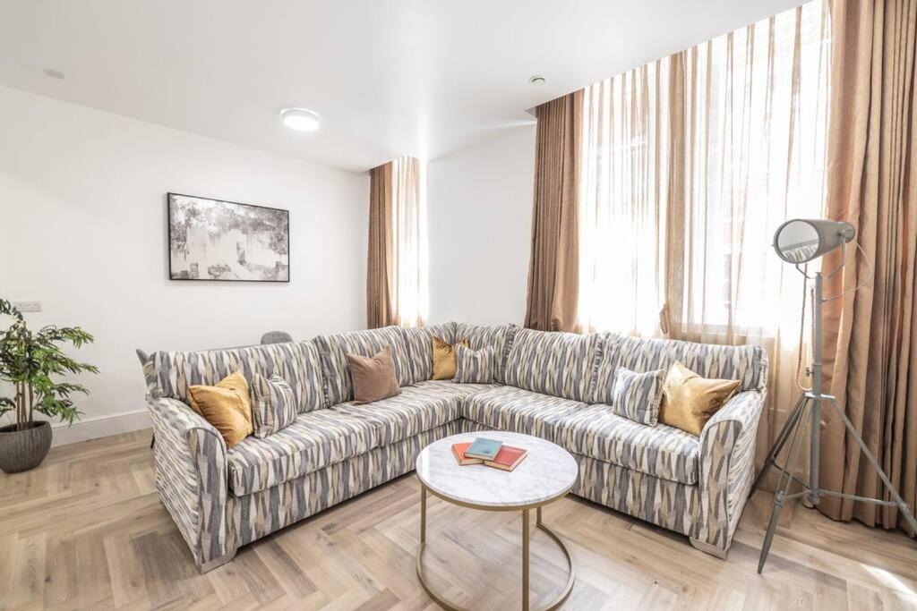 The Pocklington - The Filbert Apartment *