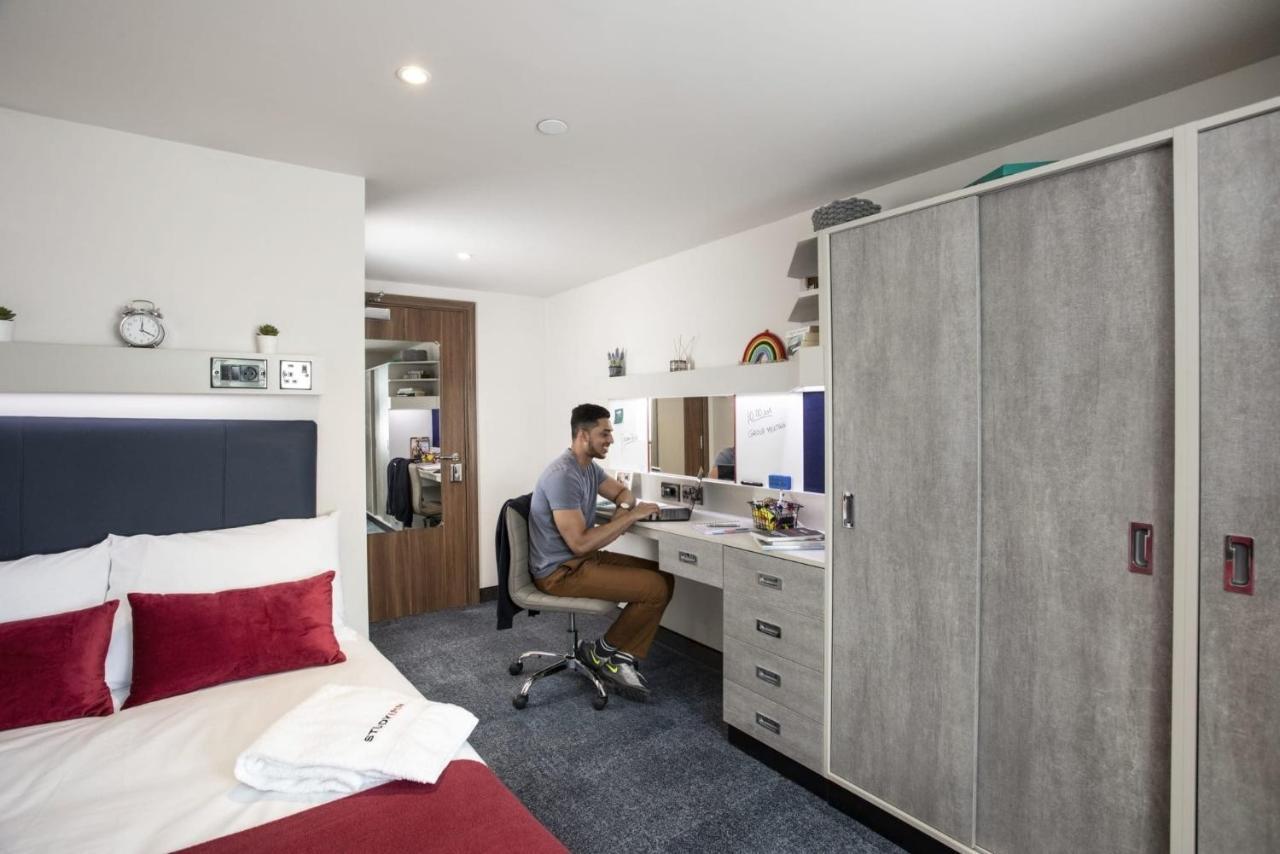 Chic Student Only At Reynard House Apartment Leicester