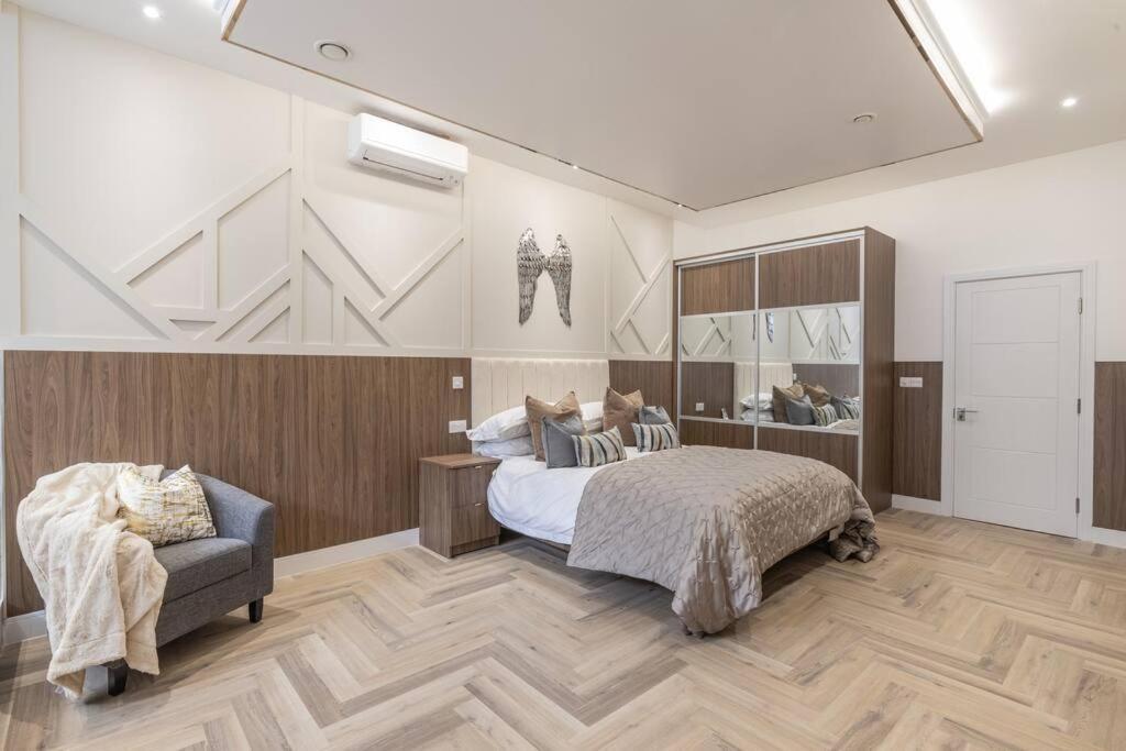 The Pocklington - The Ceremonial Apartment Leicester