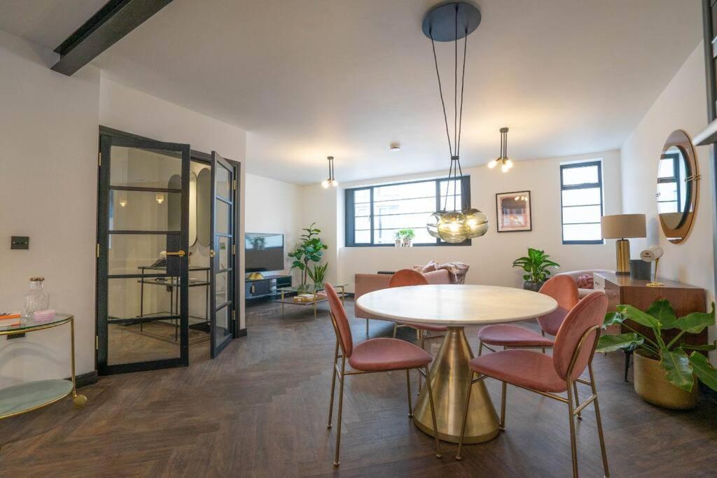 Apartamento Chic Centre Penthouse Leicester
