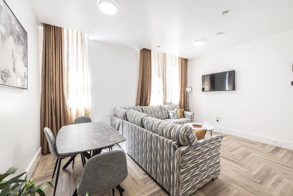 The Pocklington - The Filbert Apartment