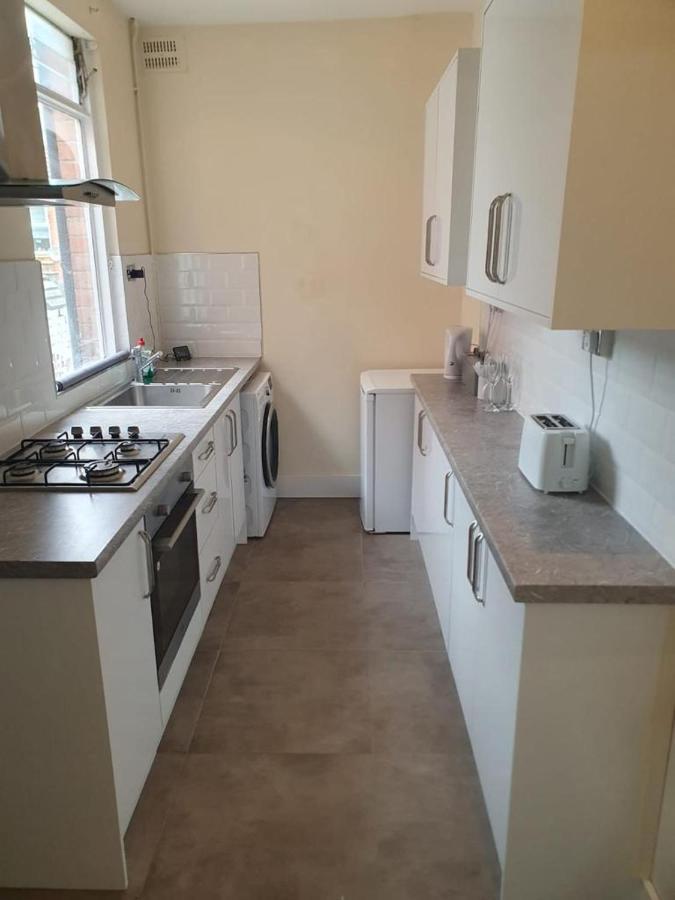 2 Bedroom House - Hopefield Road *