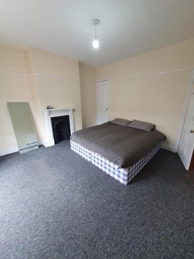 2 Bedroom House - Hopefield Road *