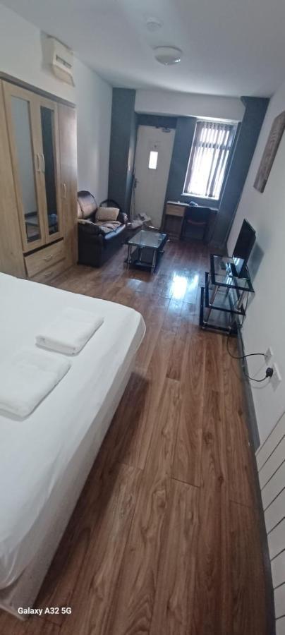 Flat Apartment