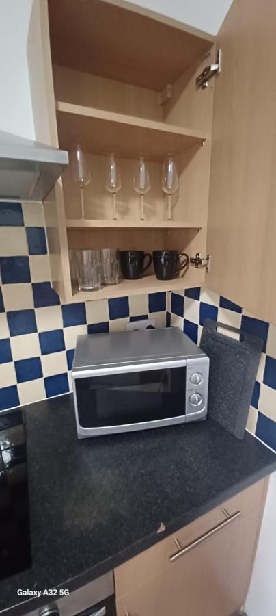 Flat Leicester