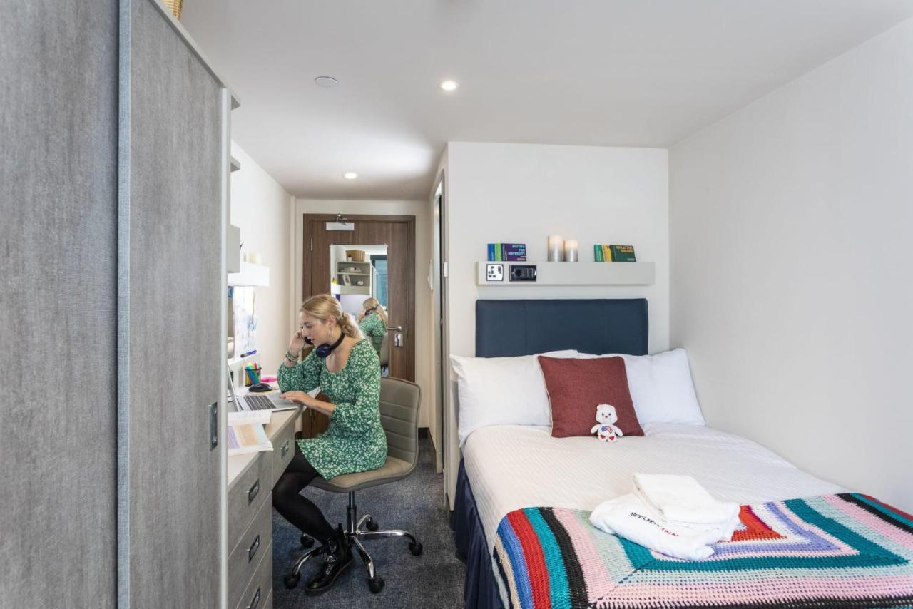 Apartment Study At Welford Road In For Students Only Leicester