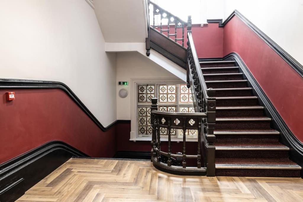 The Pocklington - The Magistrates Apartment *
