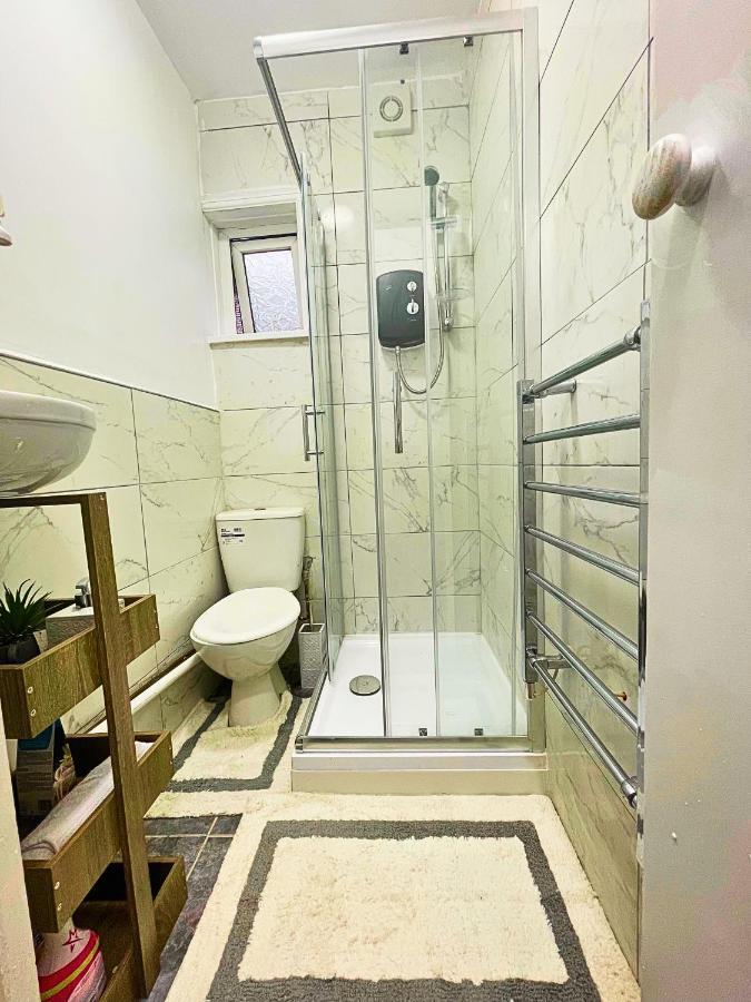 Apartment Entire 2 Bedroom Flat Dmu - Lt Flat 2
