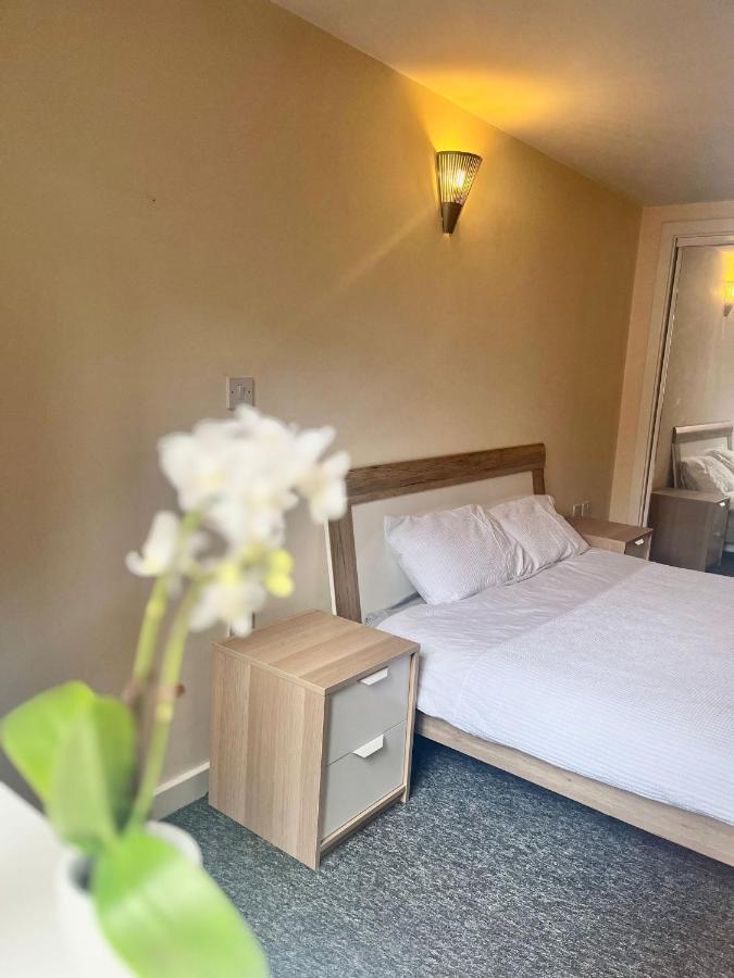 Ensuite Private In Central Stylish Flat Homestay *