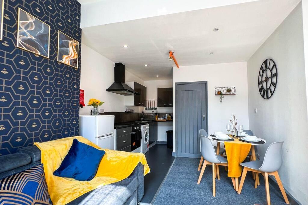 In Centre Apartment