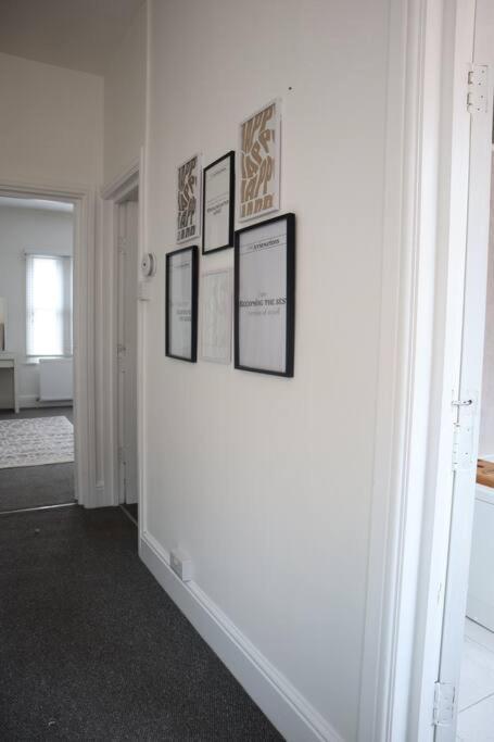 Spacious 1 Bedroom *