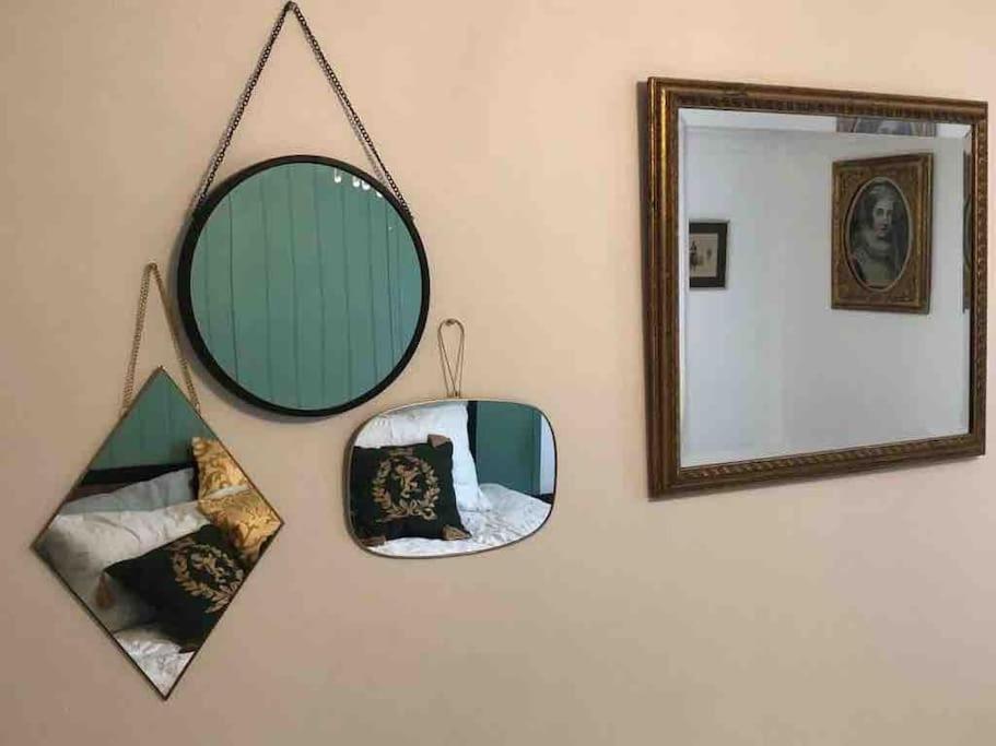 Apartment R Iii Chambers *