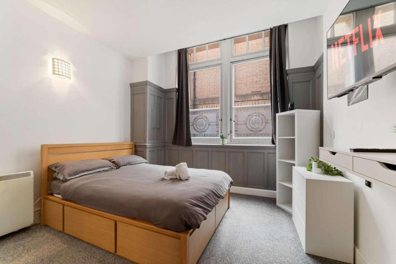 Spacious City Centre W/ Free Valet Parking Apartment Leicester