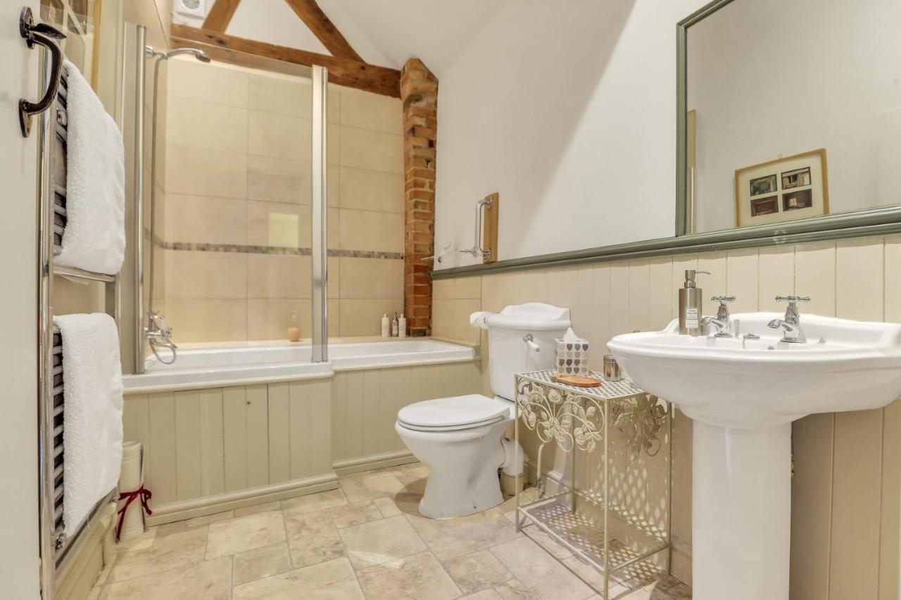 Horseshoe Farm With Hot Tub Holiday home *