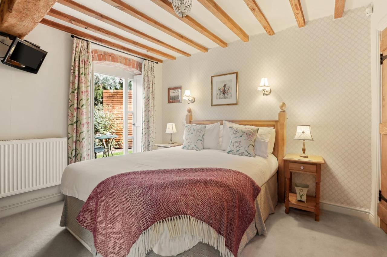Horseshoe Farm With Hot Tub Leicester