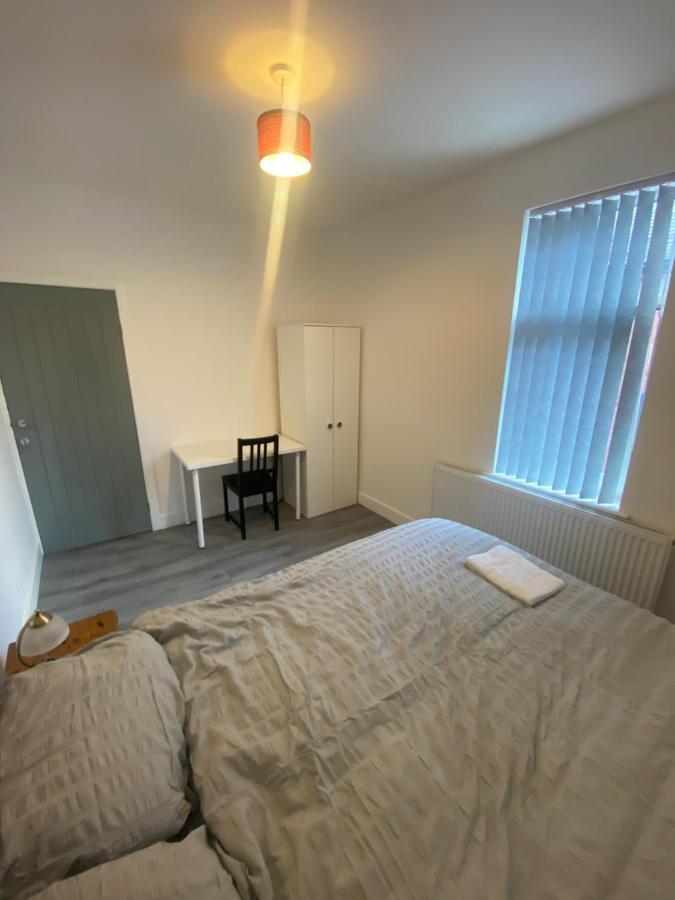 Guest house Luxury Fully Furnished Bedrooms *