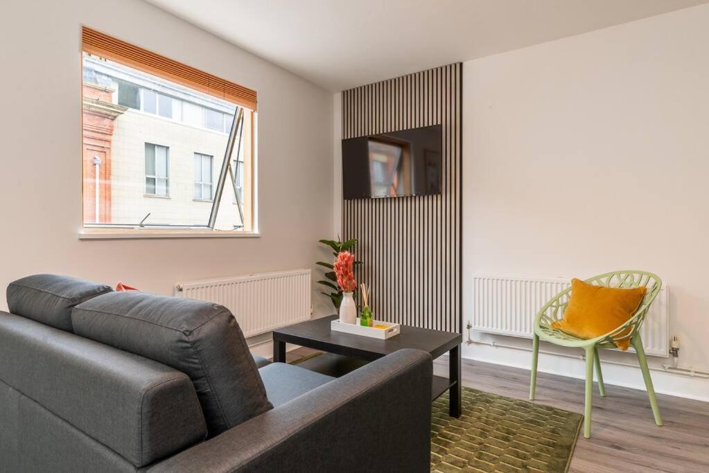 Stunning Brand New One Bed *