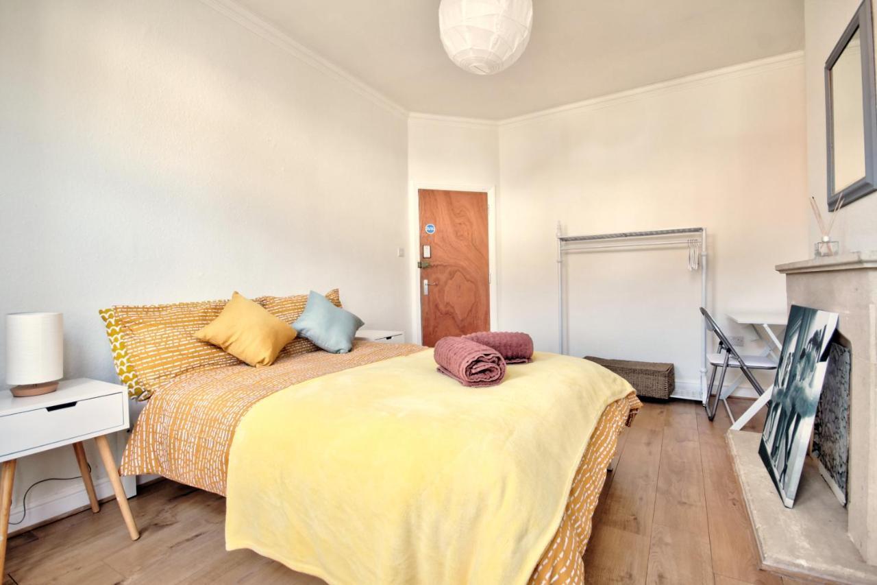Apartment Fliss's House