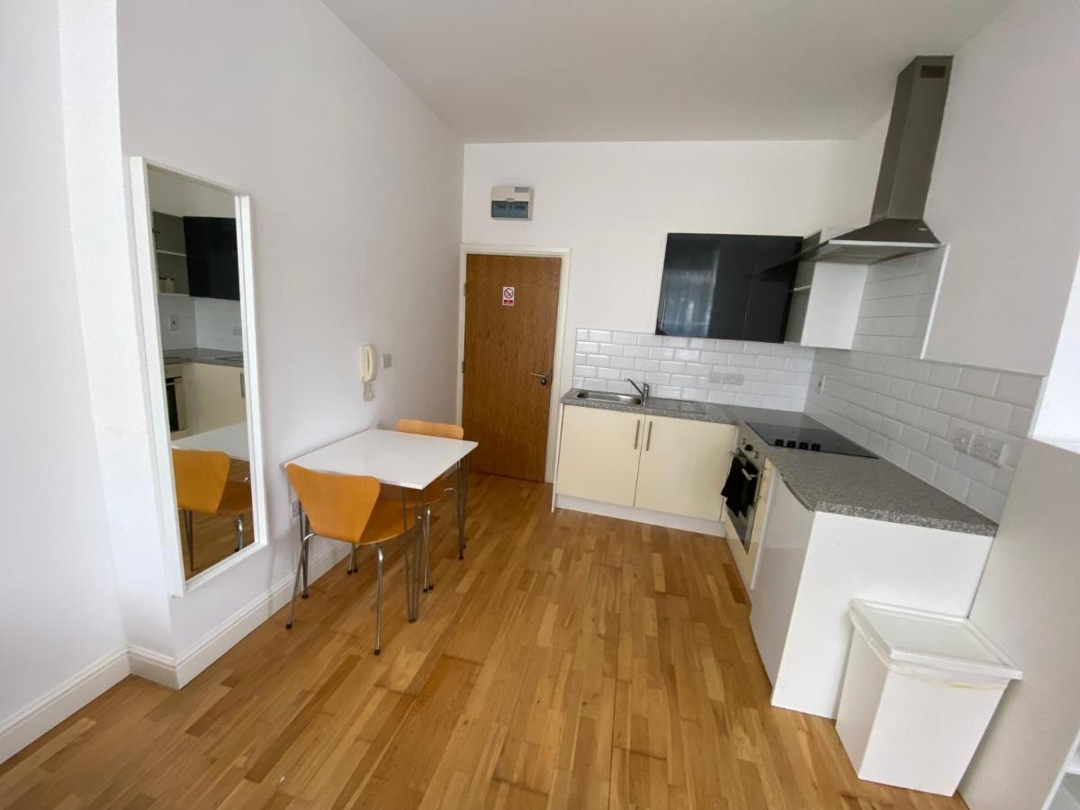 Midland Apartments- Open Plan Leicester