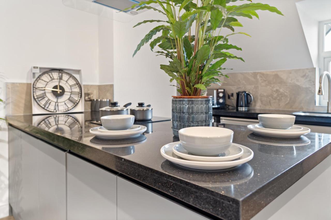 Apartment High Standard Center