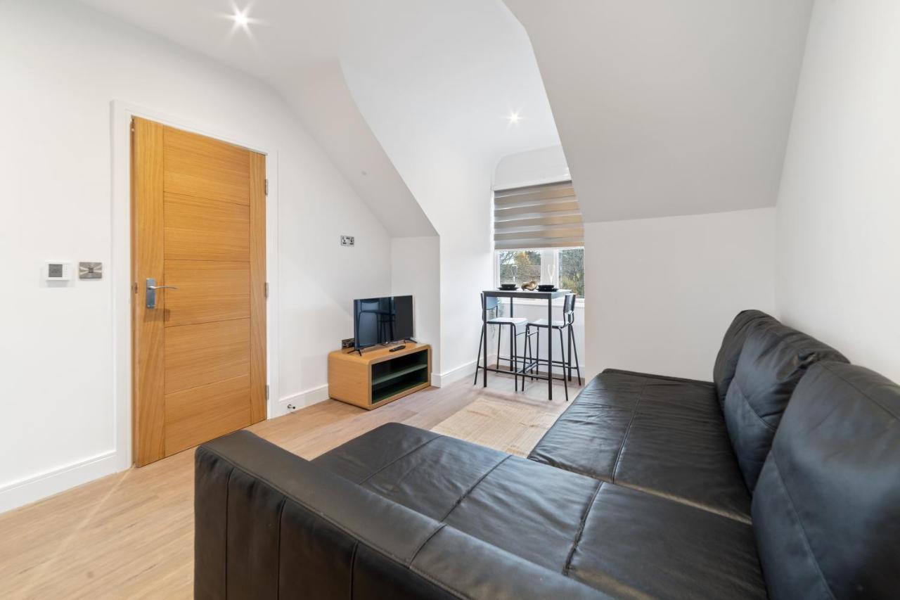 Apartment High Standard Center *