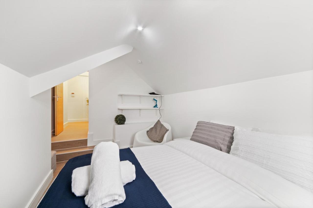High Standard Center Apartment *